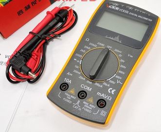 digital multimeter 